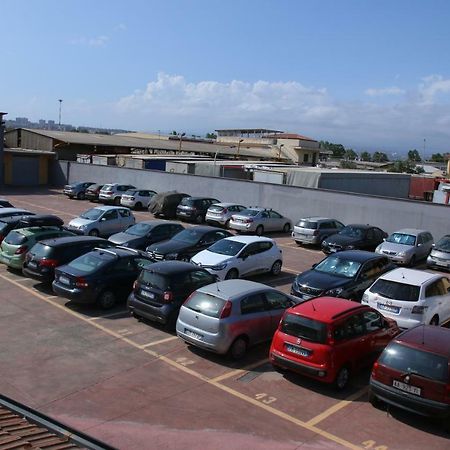 Etna Parking Hotel คาตาเนีย ภายนอก รูปภาพ