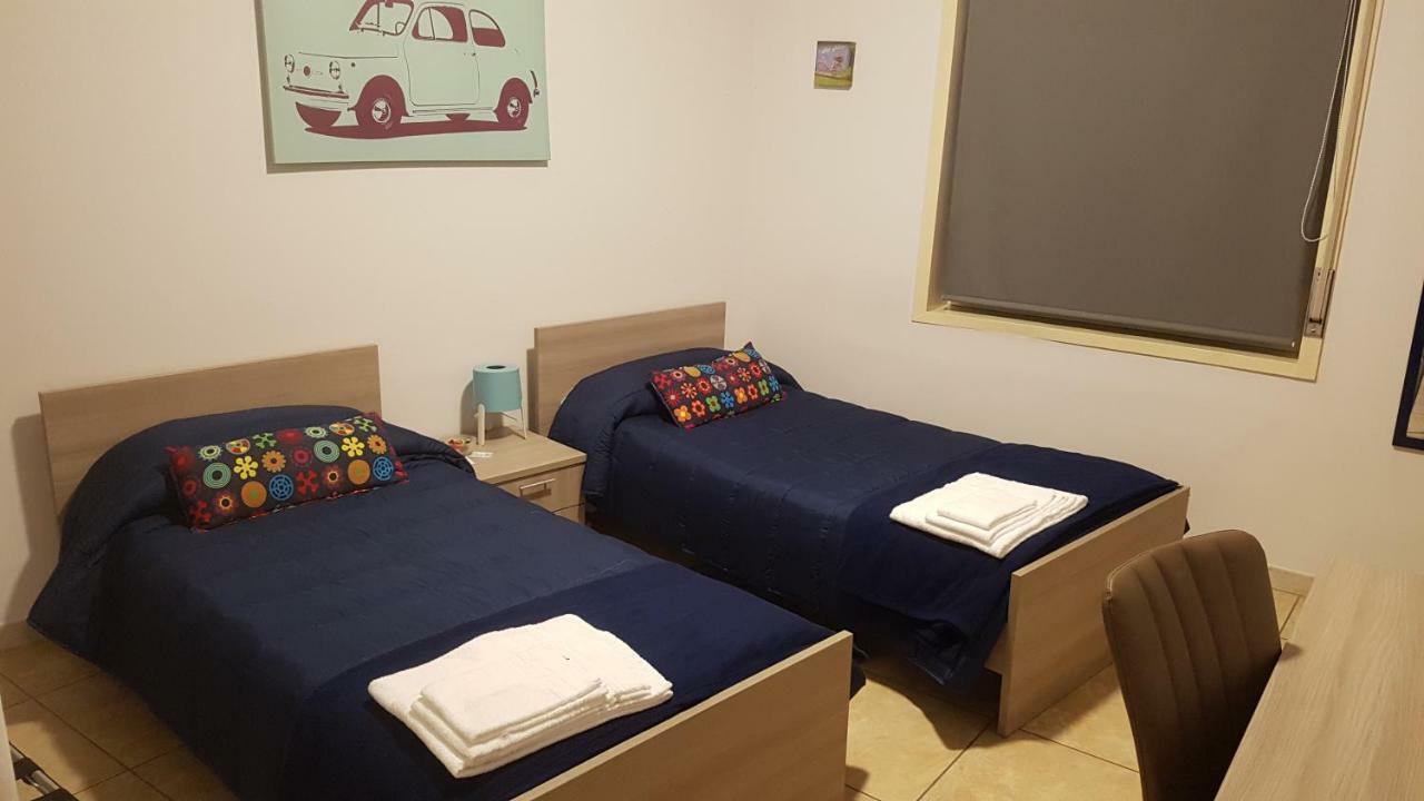 Etna Parking Hotel คาตาเนีย ภายนอก รูปภาพ