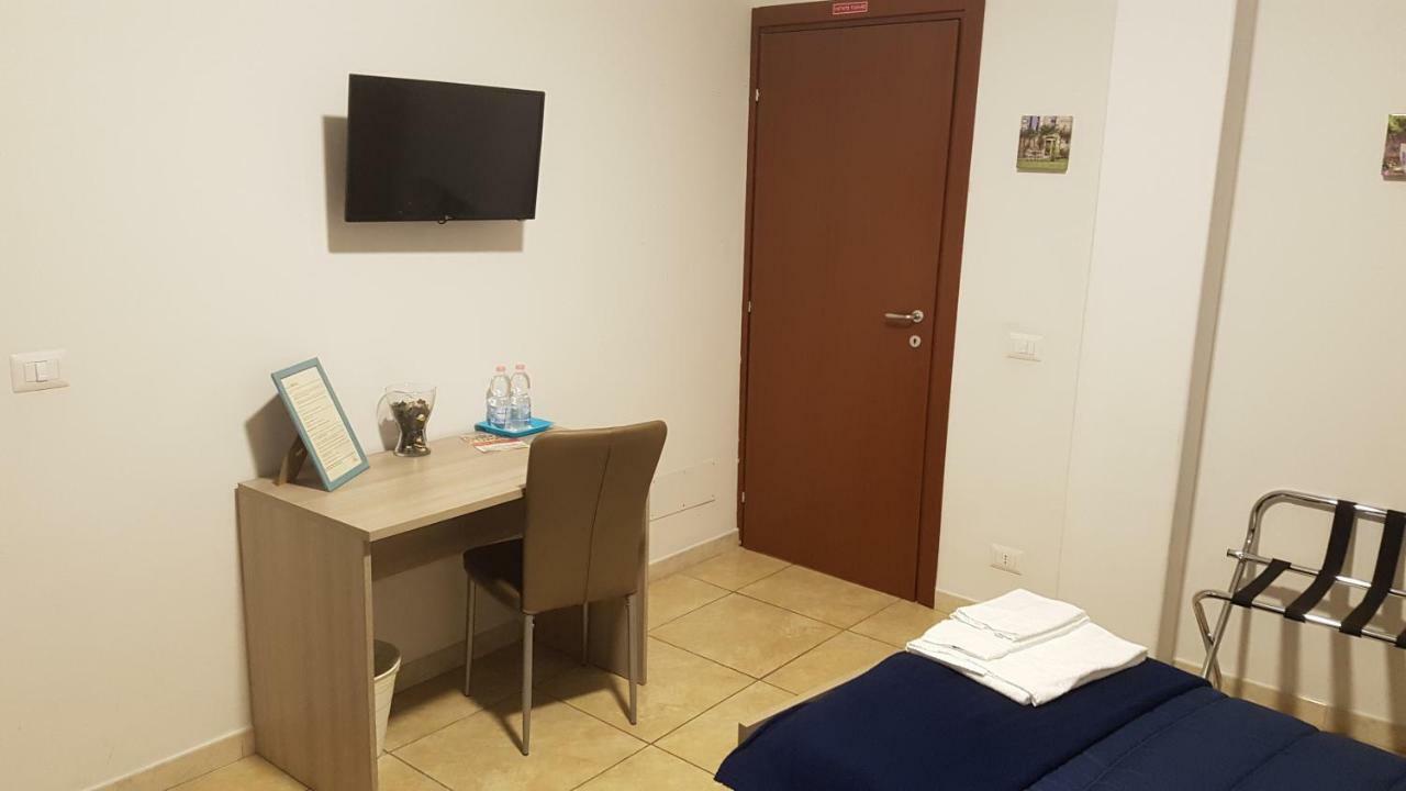 Etna Parking Hotel คาตาเนีย ภายนอก รูปภาพ